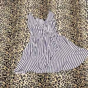 EXPRESS white/blue striped dress SZ MD